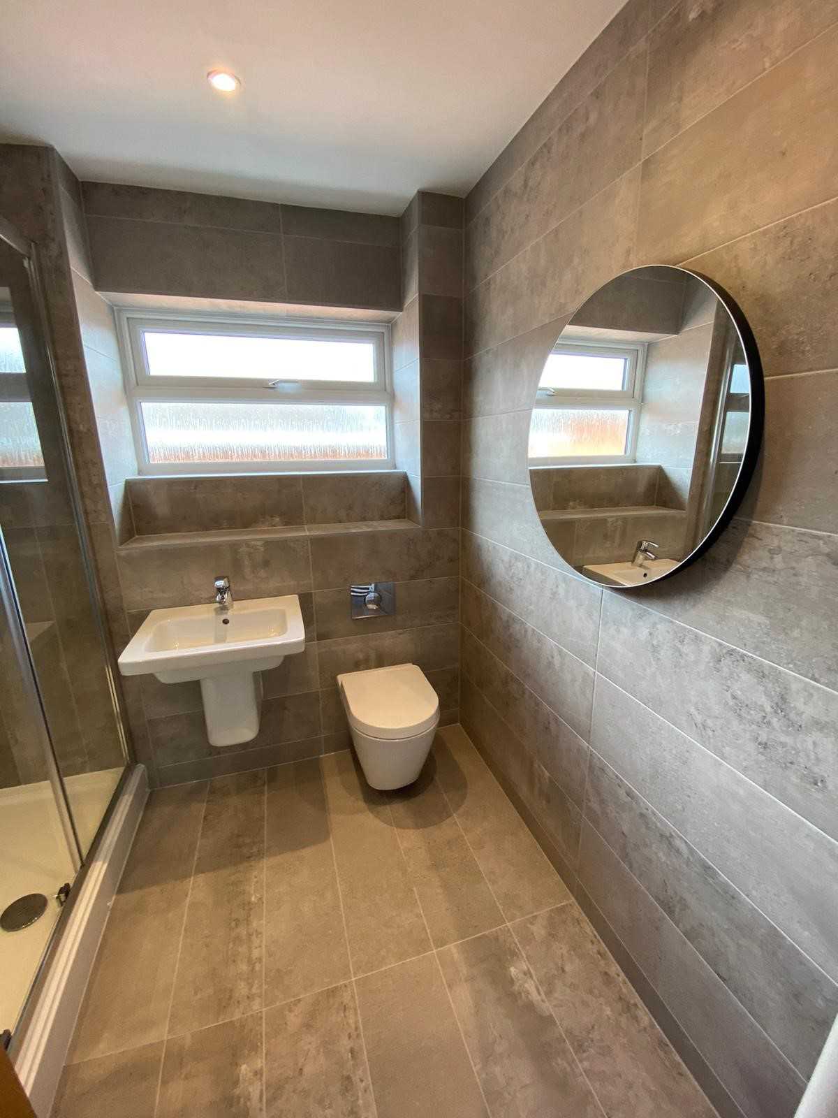 Read more about the article Lighting up a room